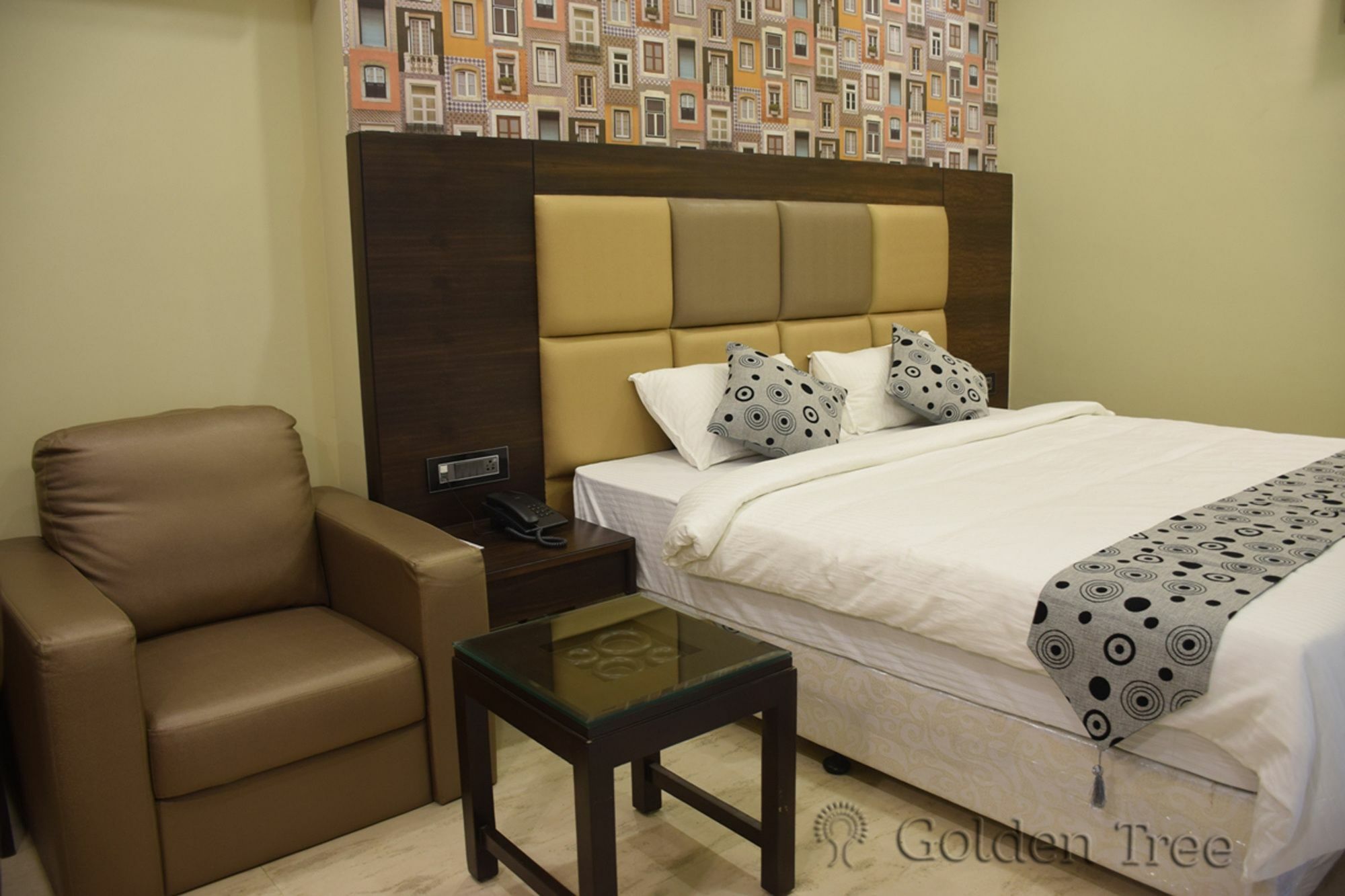 Golden Tree Hotel Puri Luaran gambar